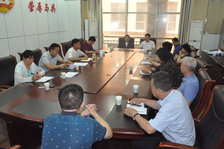 我县召开民营企业家廉政法规教育会